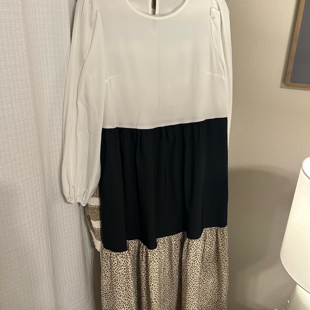 SHEIN Long Sleeve Dress. SIZE Small.